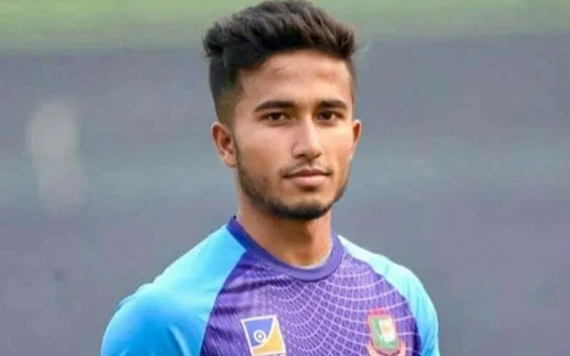 অবশেষে তিন অংকের দেখা পেলেন আফিফ